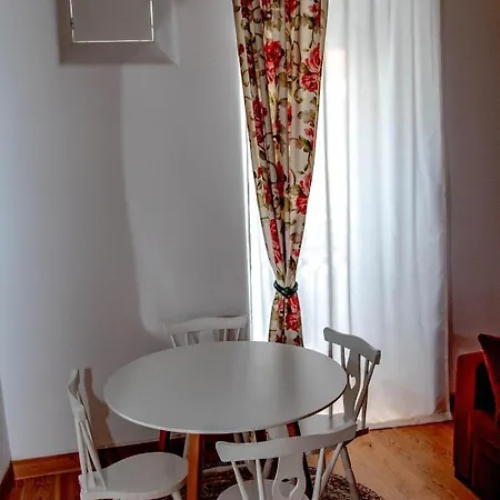 Casa Gil Vicente * Almada